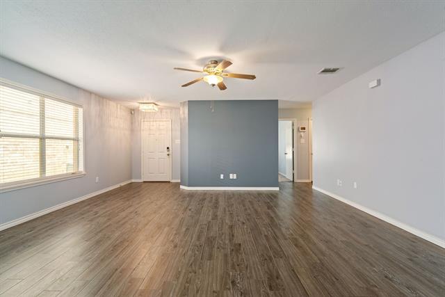 Photo - 4908 Meadow Trails Dr