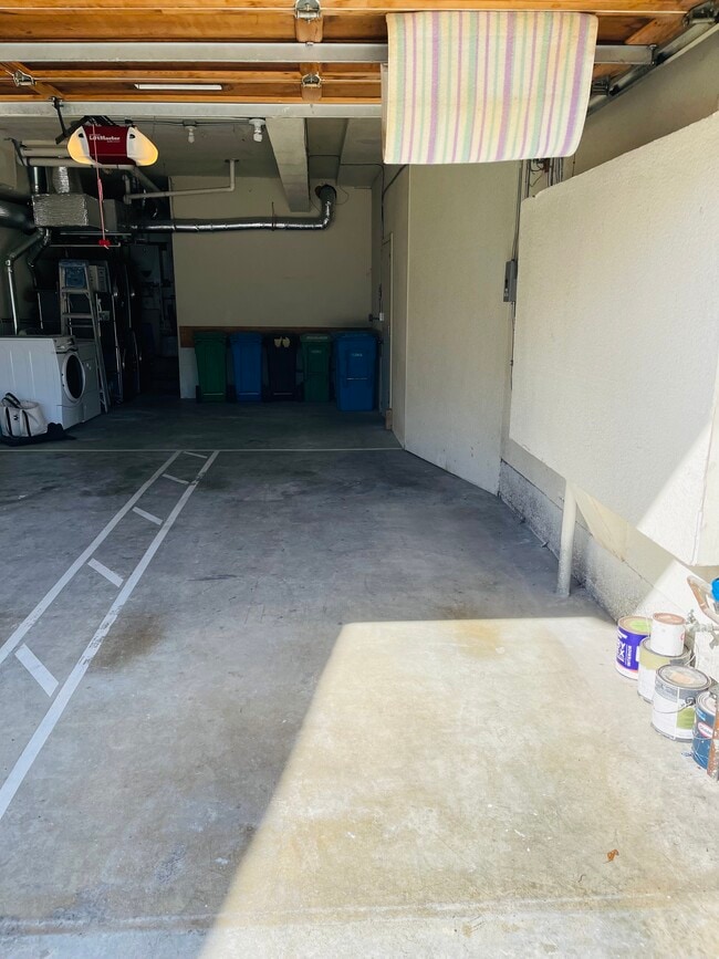 Photo - 237 Lee Ave Unidad 237