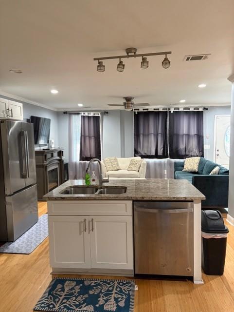 Photo - 176 Racine St SW