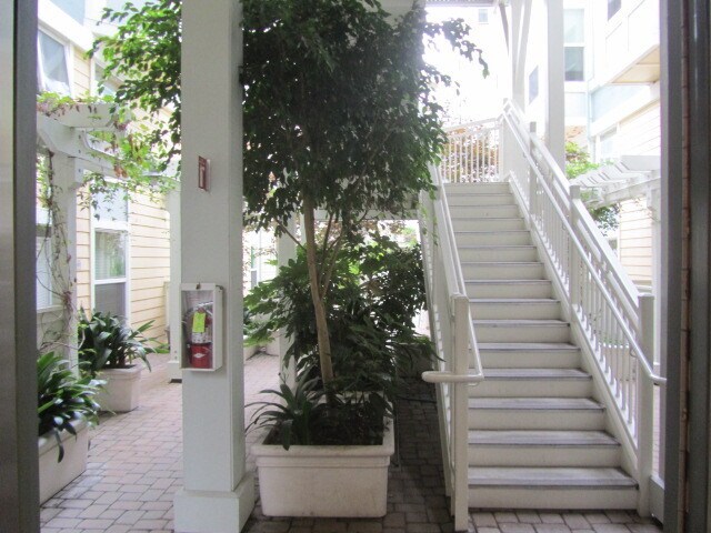 Photo - Downtown Oakland Secured access Condo with...