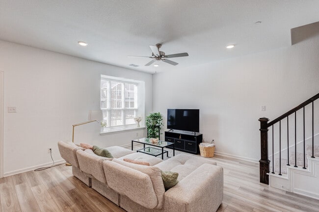 Photo - 3720 Star Mesa St