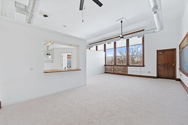 Photo - 249 N Athenian Ave Unit 202