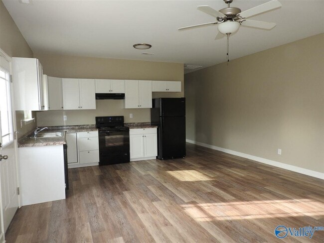 Photo - 104 Blue Heron Way