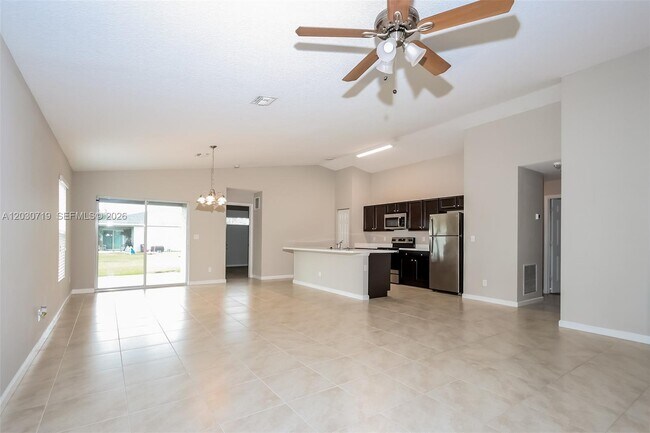 Photo - 3542 SW Viceroy St