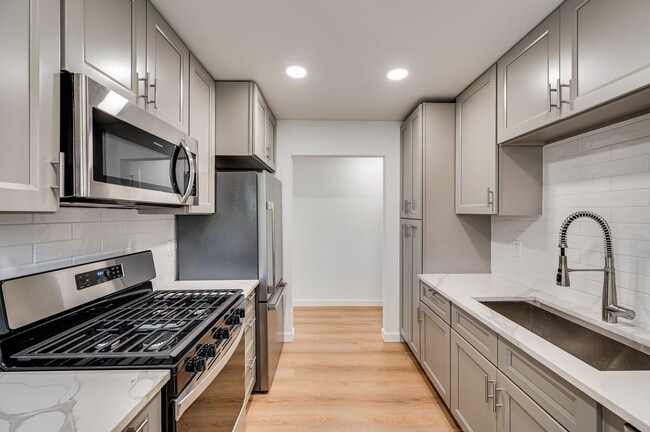 Photo - 626 NE 19th Ave