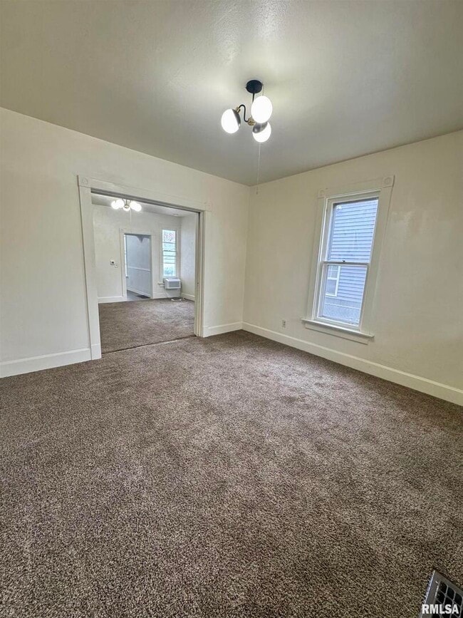 Photo - 2325 McKinley Ave