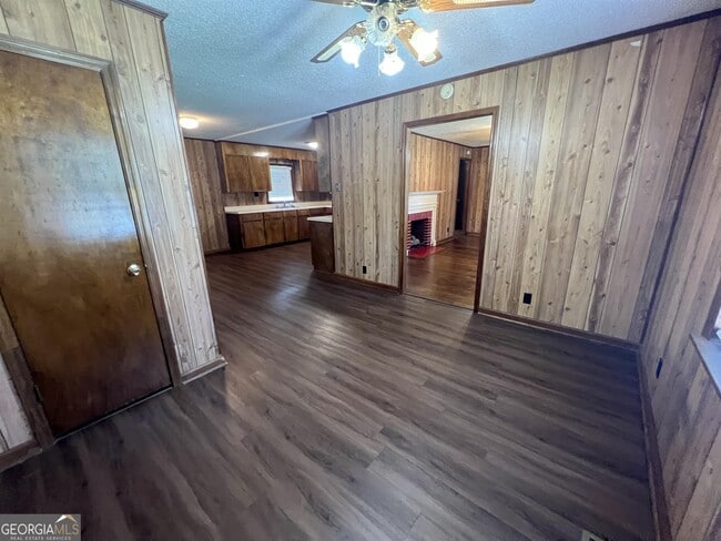 Photo - 404 McArthur Blvd