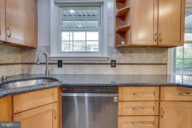 Photo - 2731 S Walter Reed Dr