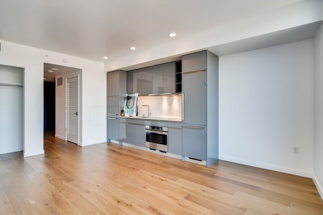 Photo - 1808 Minor Ave Unit #2409