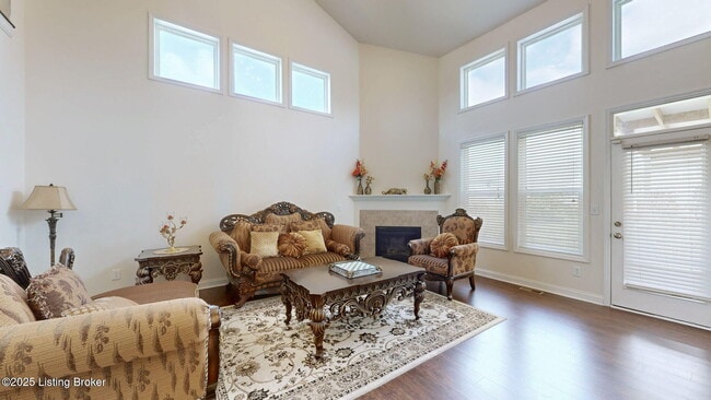 Photo - 17038 Green Crest Ln