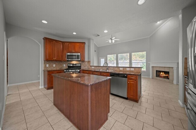 Photo - 42 Ebony Oaks Pl