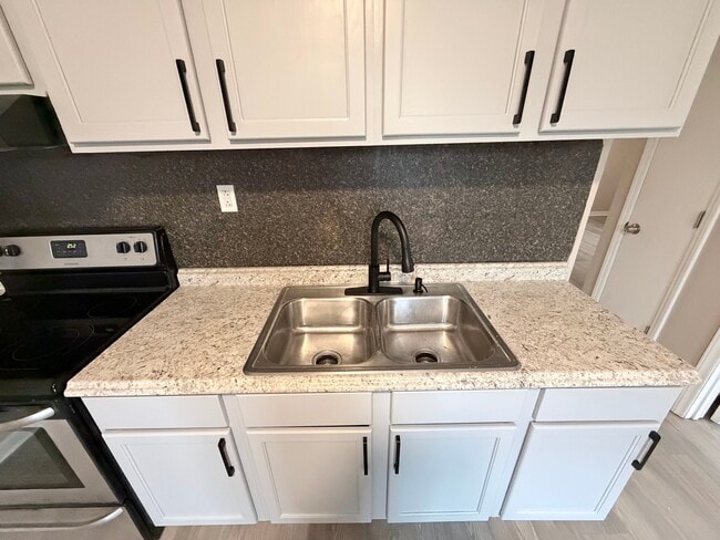 Photo - 125 McClure St Unidad C