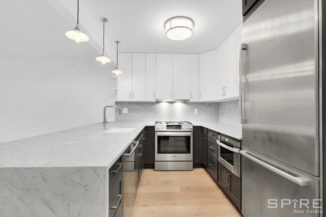 Building Photo - 1 bedroom in New York NY 10026 Unit 6F Rental