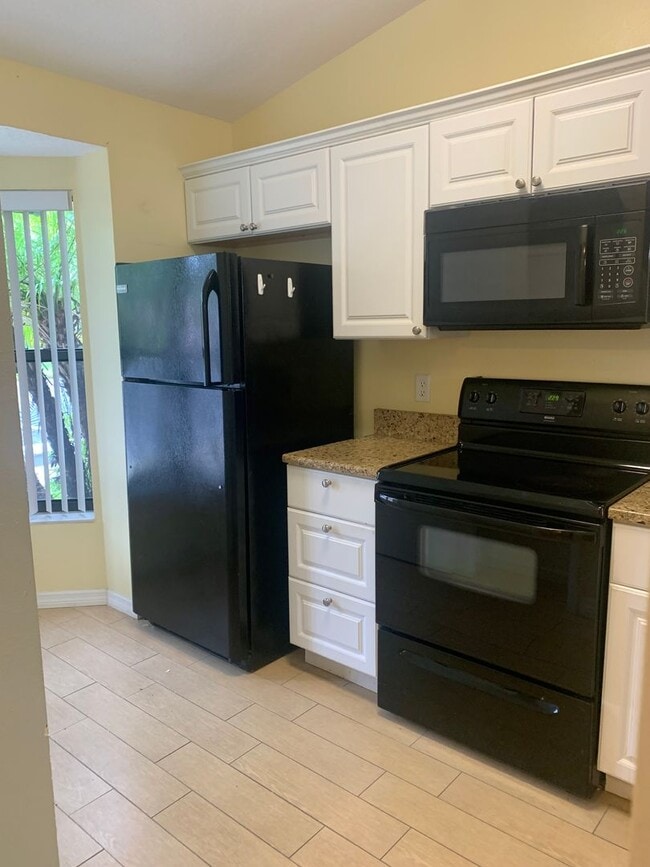 Photo - Cozy 1 Bed/ 1 Bath in King Oak Villas