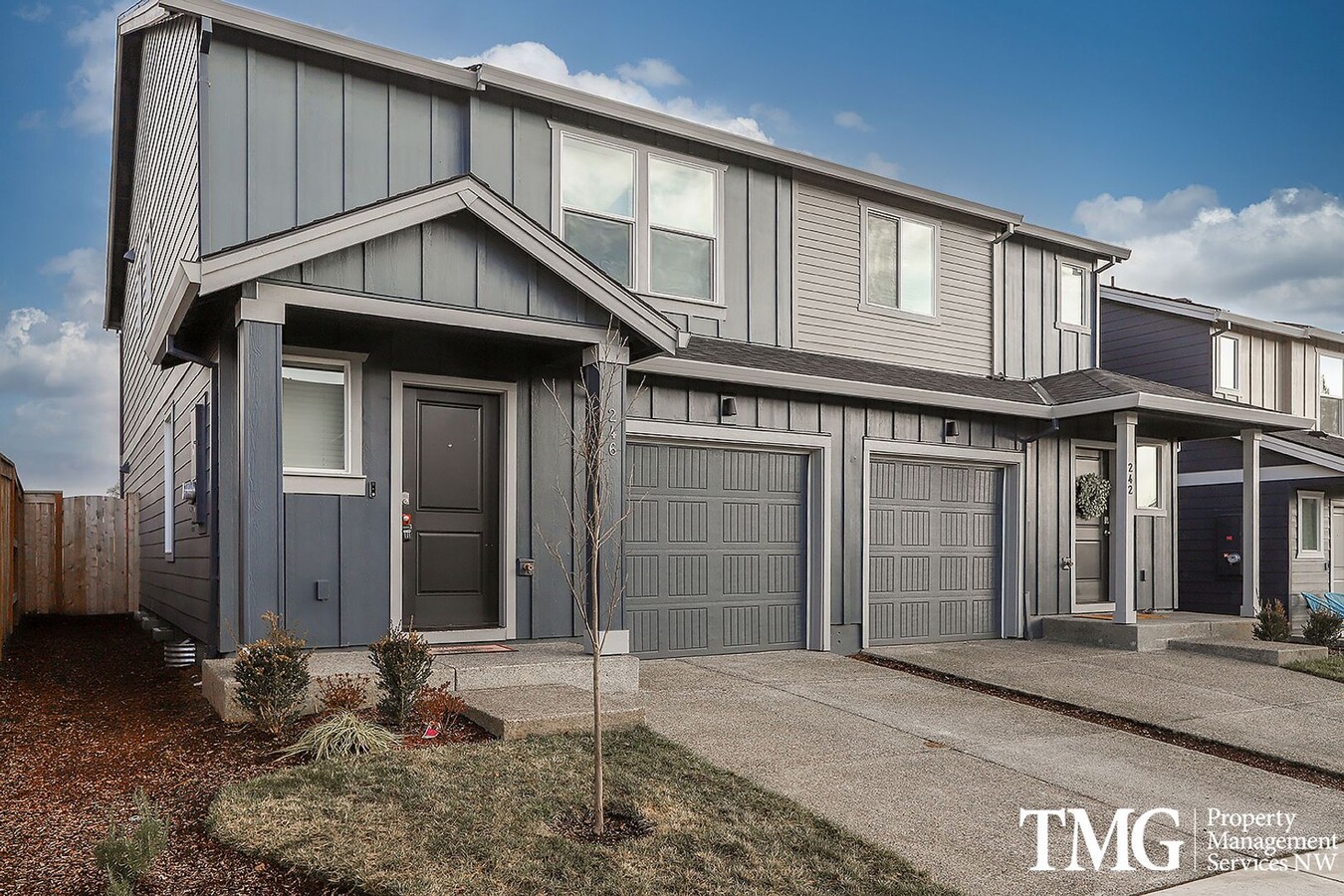 Modern 3bed 2.5bath Townhome in Ridgefield - Modern 3bed 2.5bath Townhome in Ridgefield