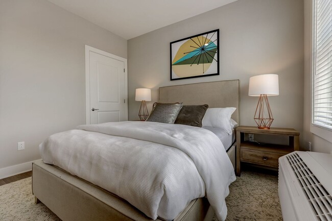 Photo - Meridia Garfield 848