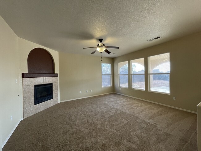 3200 Ocate Meadows Ct NE