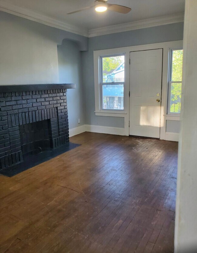 Photo - 3390 E 143rd St Unidad 4