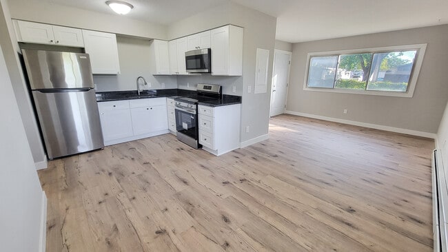 Photo - 5661 Quincy St Unit 5611 quincy street