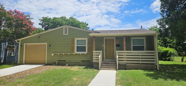 Building Photo - 4257 Cherokee Trail