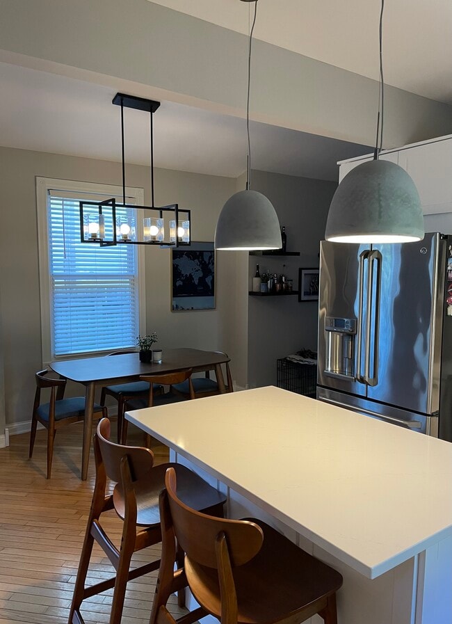 Photo - 1094 Say Ave