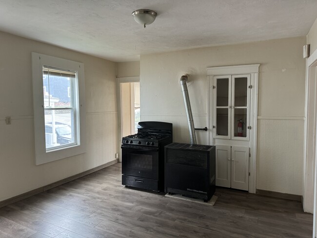 Photo - 78 Gage St Unidad 2