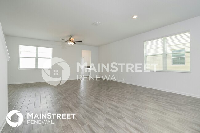 Photo - 6429 Sprucepine Ln