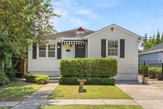 Photo - 940 French St