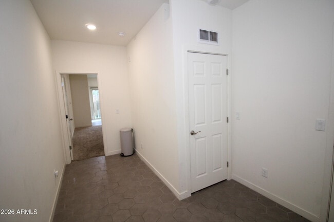 Photo - 2215 W Harmont Dr