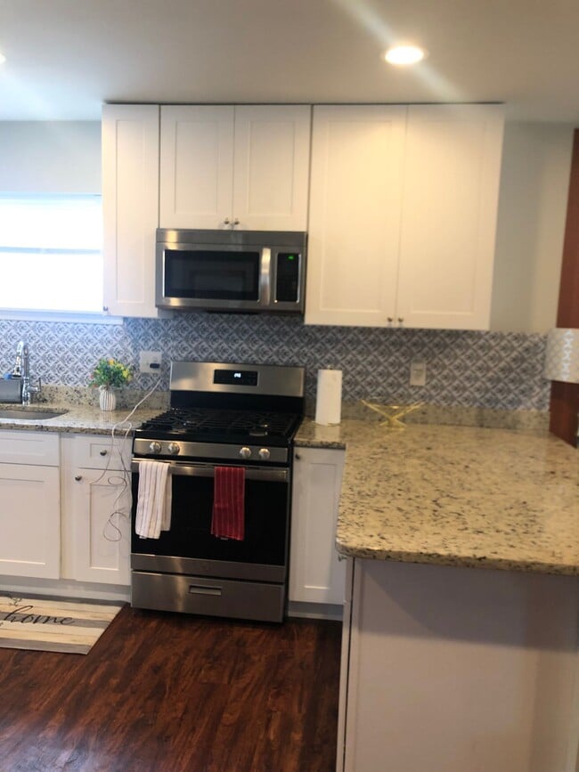 Photo - The Glen Burnie - Cozy Studio Apartments