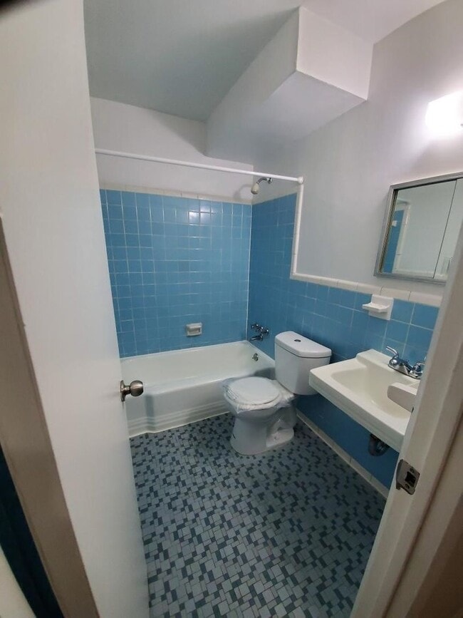 Photo - Montgomery House