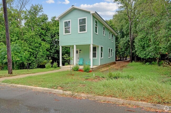 Building Photo - 830 Martin Luther King Dr Rental