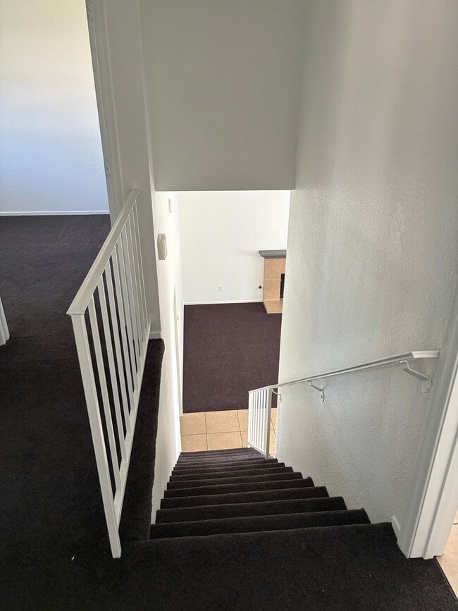 Photo - ( ( ( New Paint New Carpet ) ) ) 3 bed 2.5 bath La Sierra Home