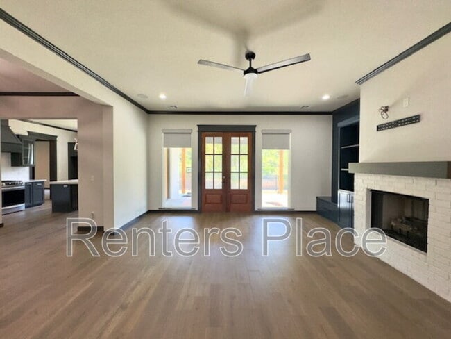 Photo - 10315 S Gary Pl