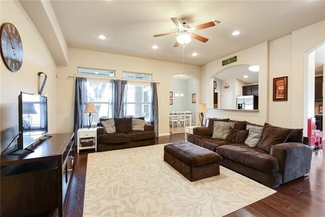 Photo - 1802 Discovery Blvd