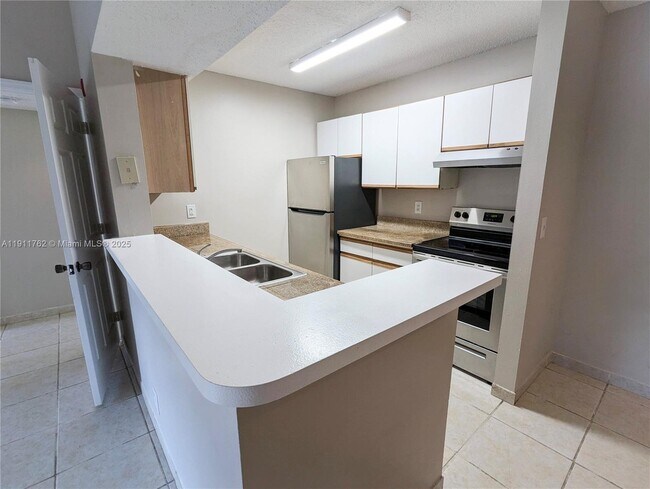 Photo - 4015 W McNab Rd Unit D308