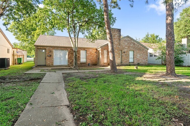Photo - 9306 Tooley Dr