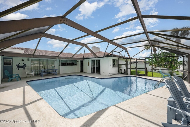 Photo - 419 St Georges Ct