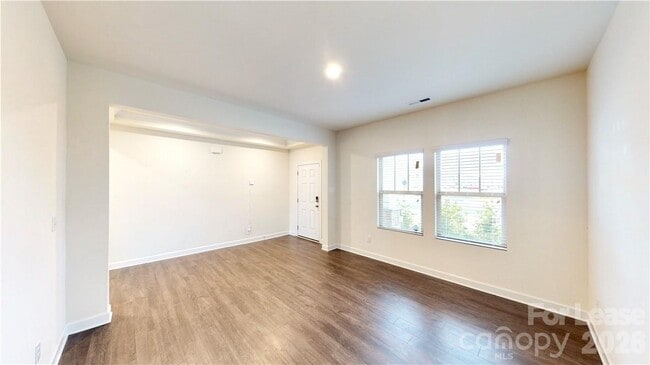 Photo - 4500 Collingham Dr