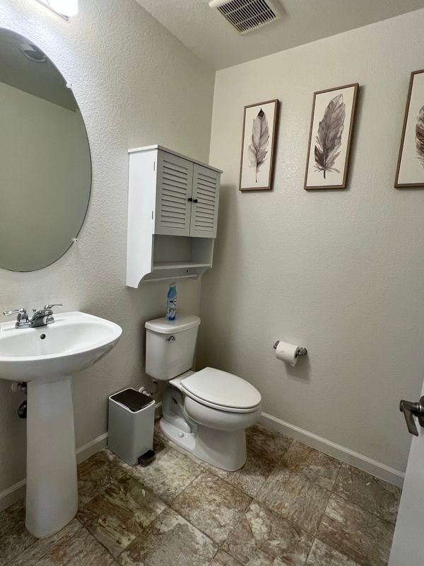 Photo - 1435 W Woodward Ave