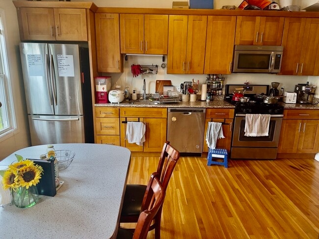 1192 Cambridge St Unidad 3