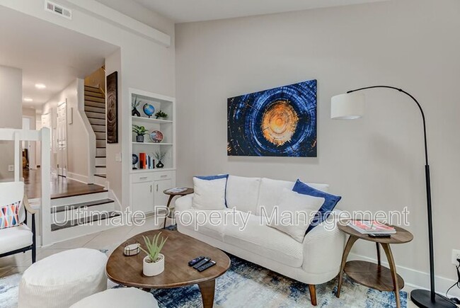 Photo - 207 St Luke Ct