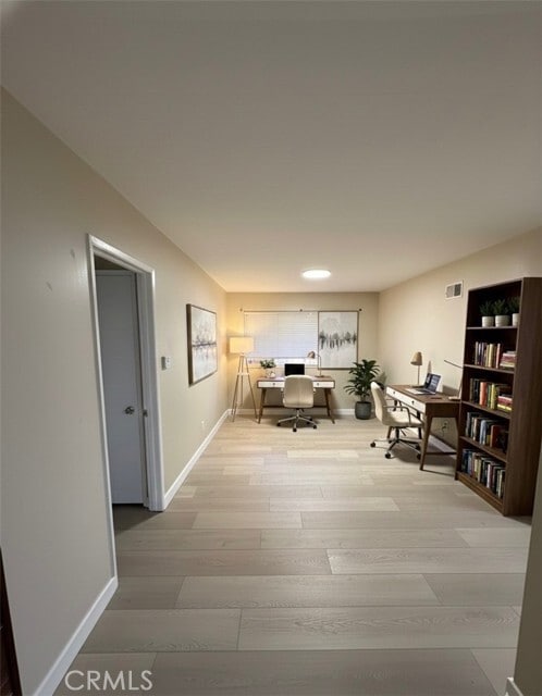 Photo - 6942 Oxford Dr