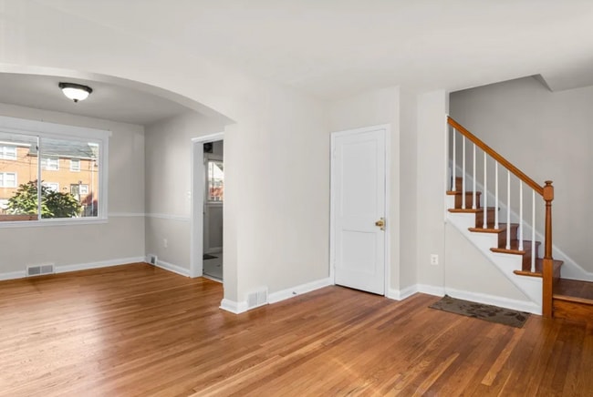 Photo - 1420 Cedarcroft Rd