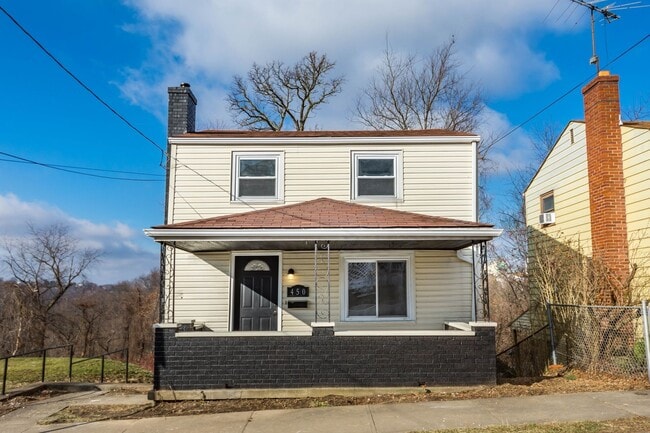 Photo - Stunning 2 bedroom home in Mt. Washington available May 1!