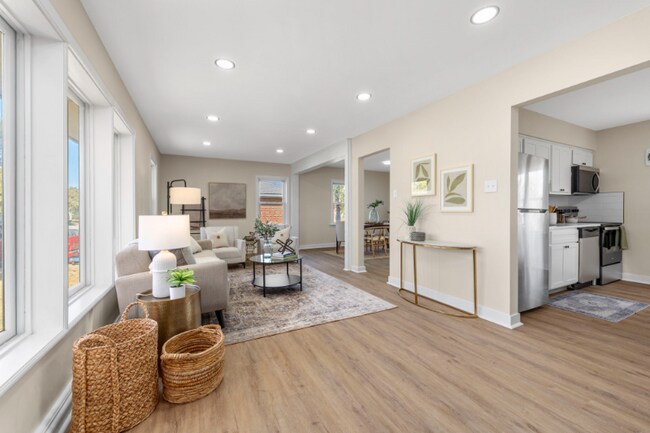 Photo - 1210 Gahan Dr