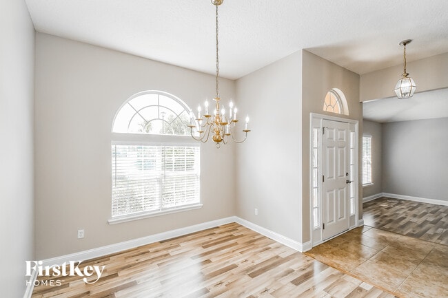 Photo - 408 Spring Ridge Ct