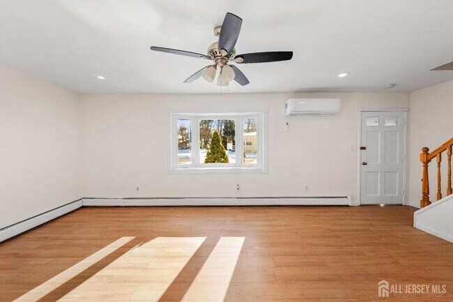 Photo - 691 Cook Ave Unit 2