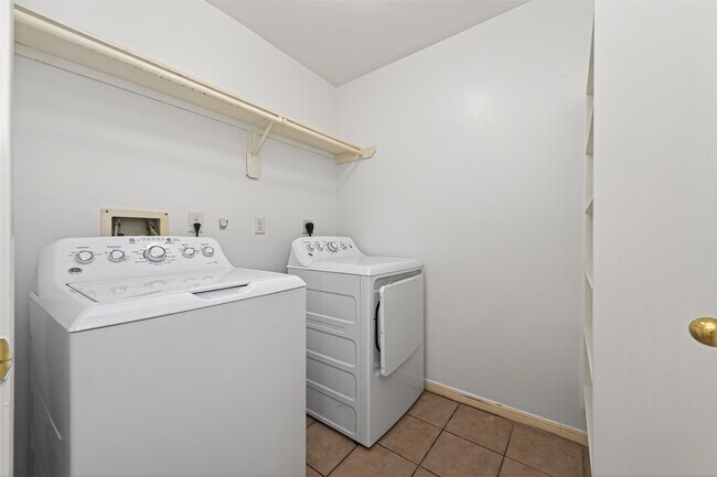 Photo - 10039 Morocco Rd