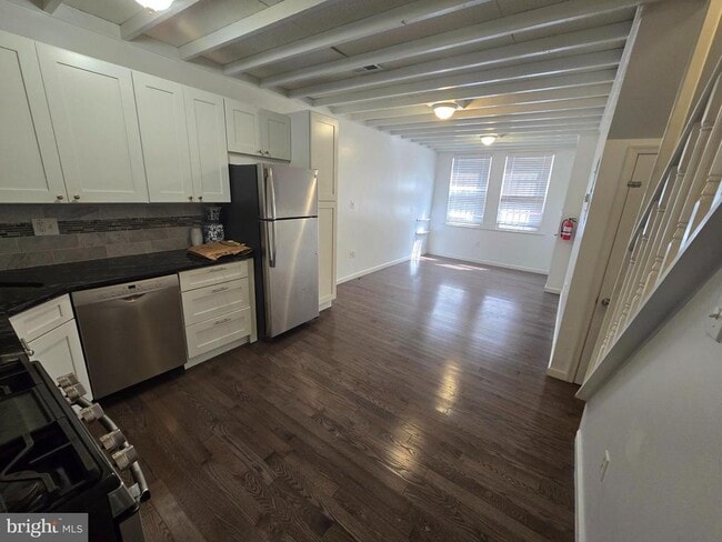 Photo - 712 S Randolph St